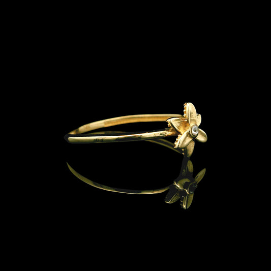 14K Gold Flower Ring with Center CZ - 7mm