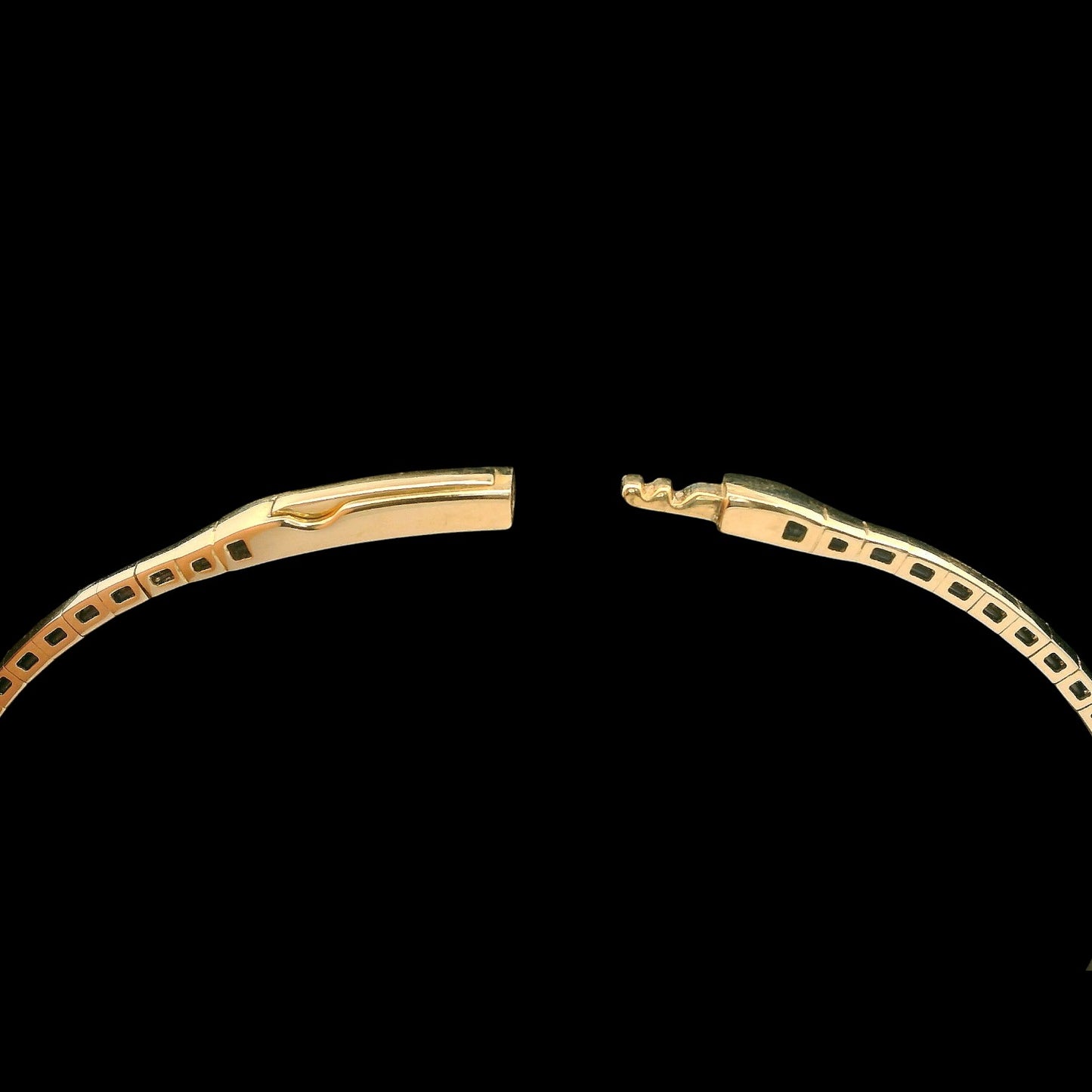 14K Gold 1.50 TCW Diamond 2mm Flexible Bangle