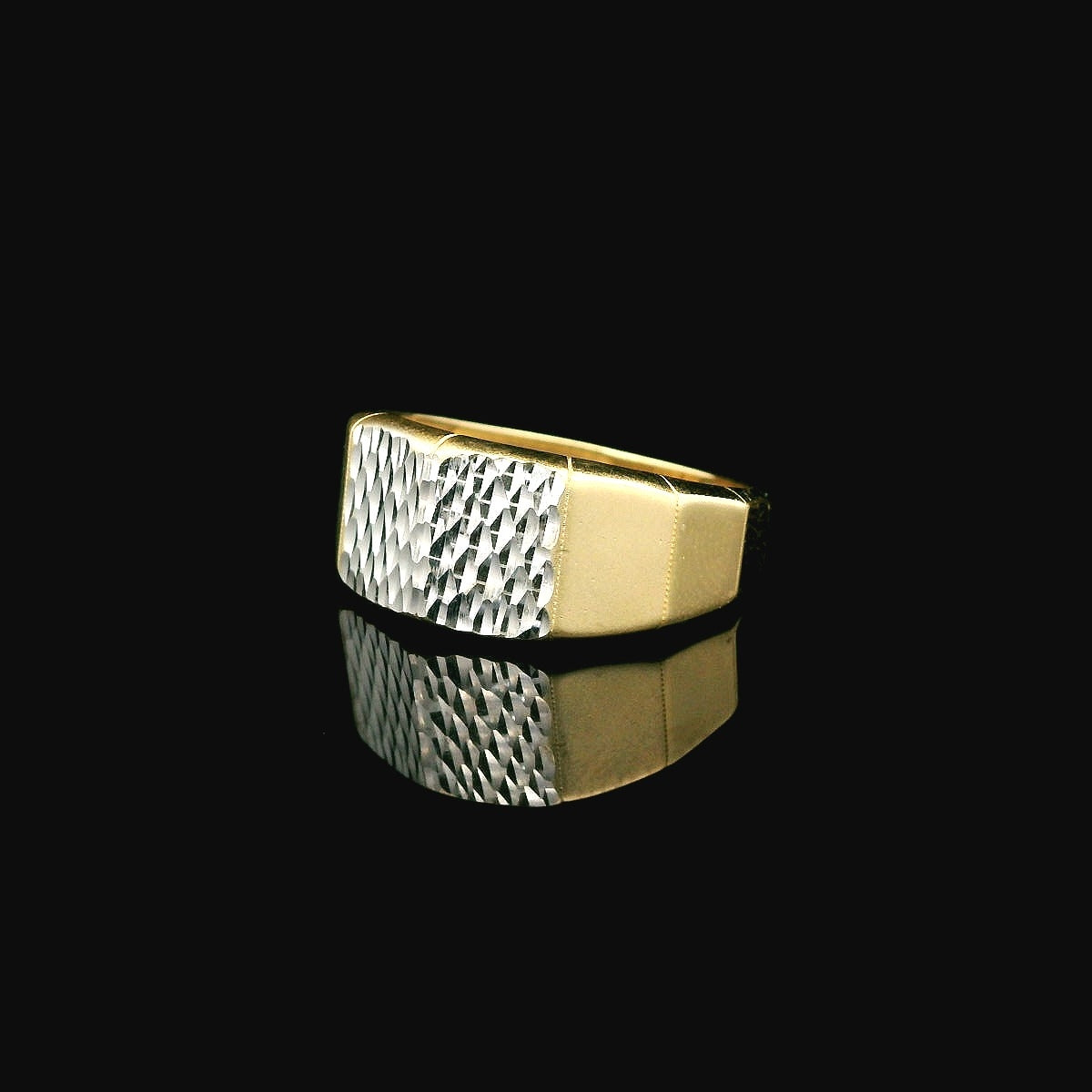 14K Two-Tone Diamond-Cut Rectangular Ring